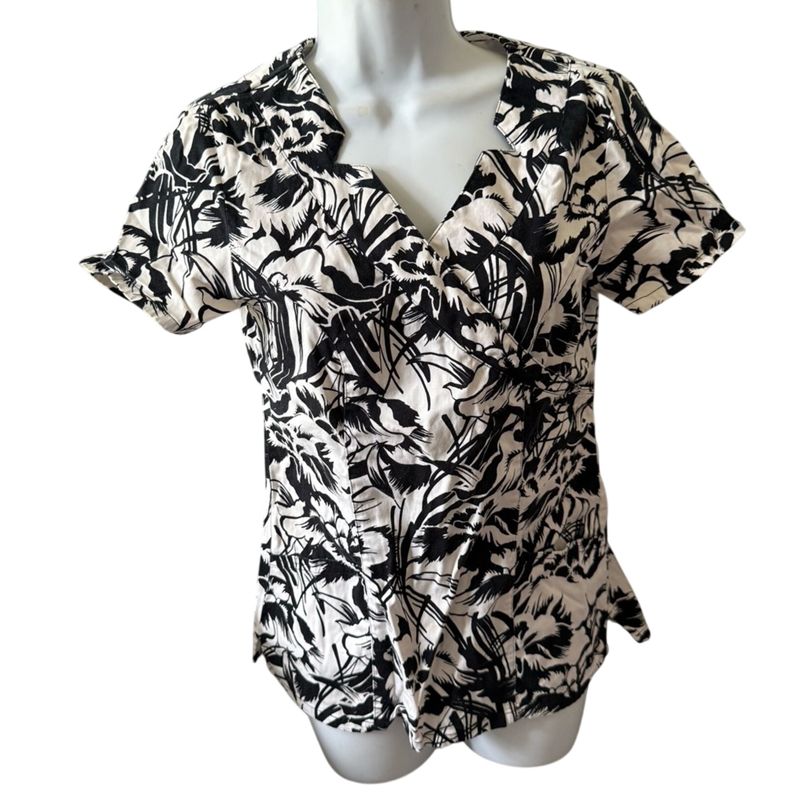 Landau Nurse Aide Dental Scrub Medical Top Shirt Women’s Xs